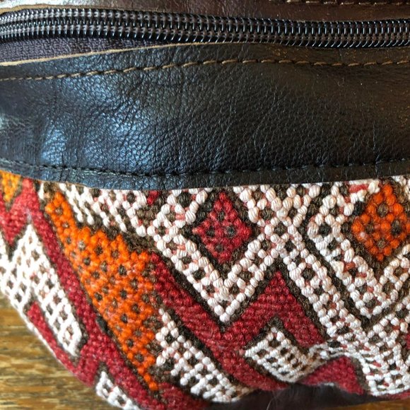 Leather & Stitched Fanny Pack - Picture 2 of 3